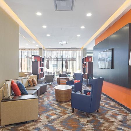 Courtyard By Marriott Saltillo Exterior foto