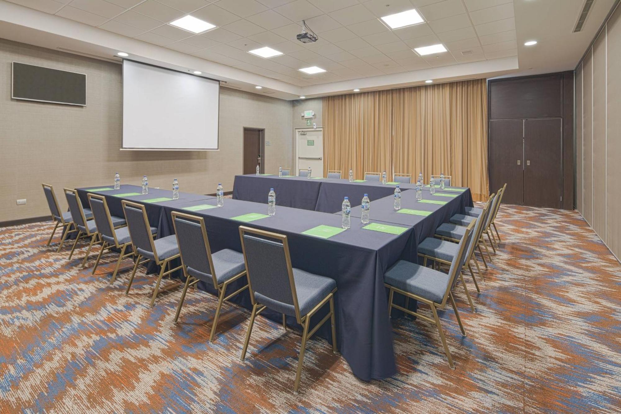 Courtyard By Marriott Saltillo Exterior foto