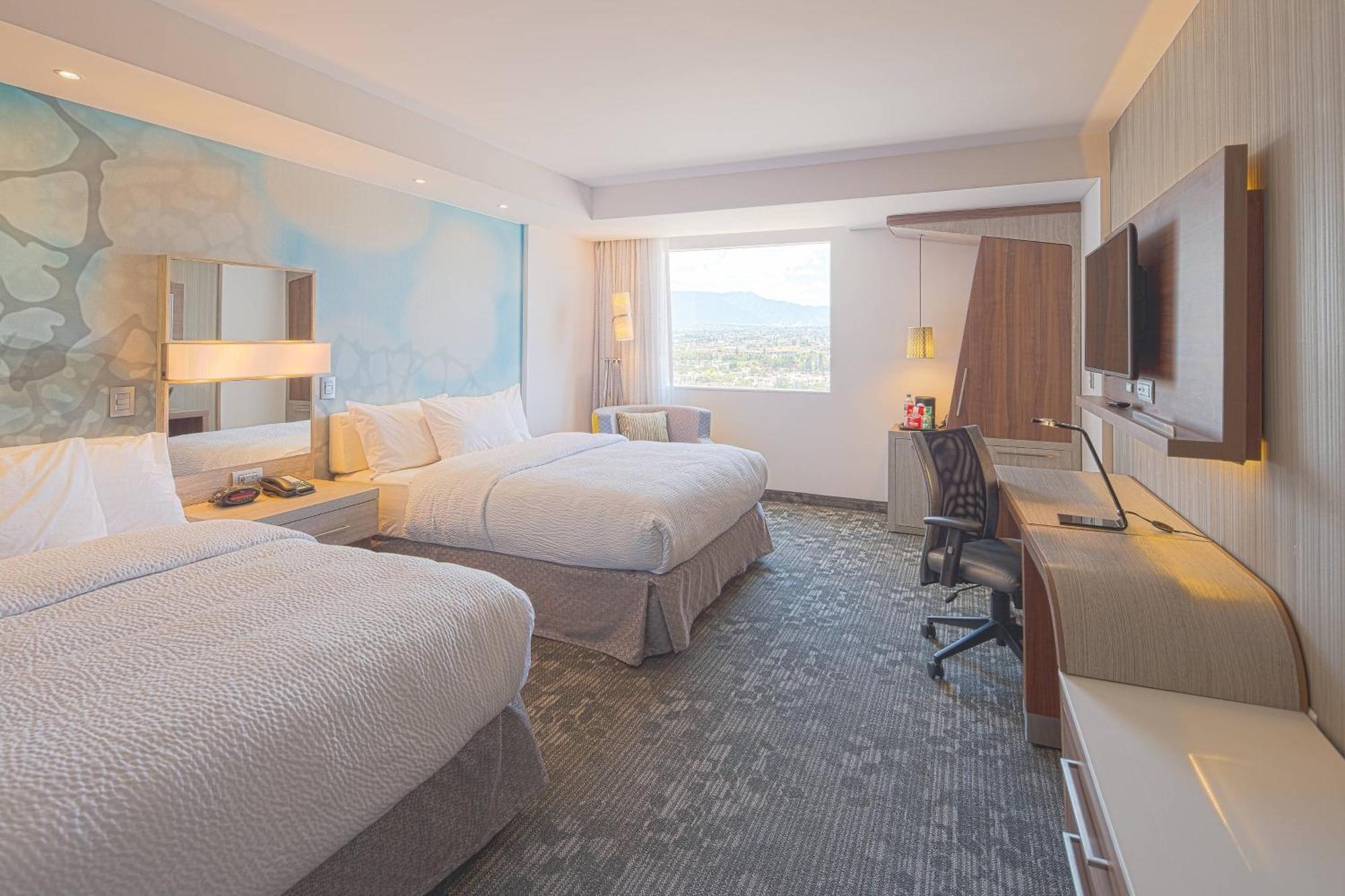 Courtyard By Marriott Saltillo Exterior foto